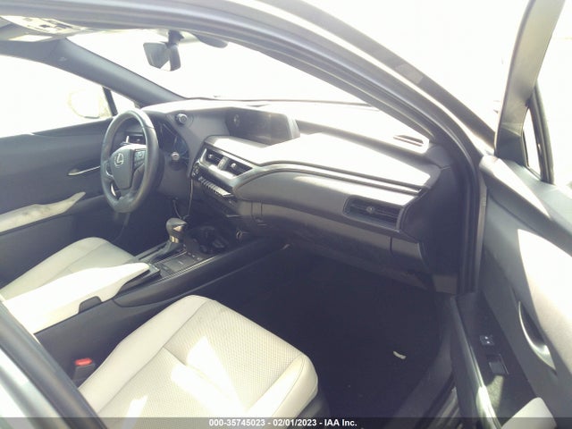 2022 Lexus UX, VIN: JTHP3JBH8N2049861