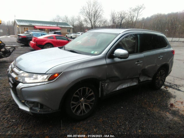 2017 Mitsubishi Outlander, VIN: JA4AD3A37HZ066596