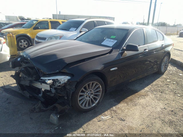 BMW 535 2013 WBAFR7C51DC823179 Image 2