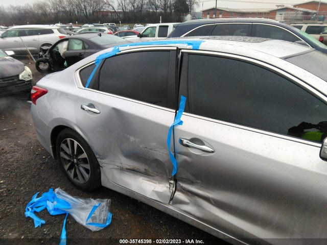 2017 NISSAN ALTIMA 2.5 SV VIN: 1N4AL3AP1HC136808