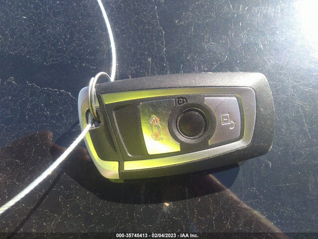 BMW 5 Series 528i 2011 WBAFR1C50BC743754 Image 3