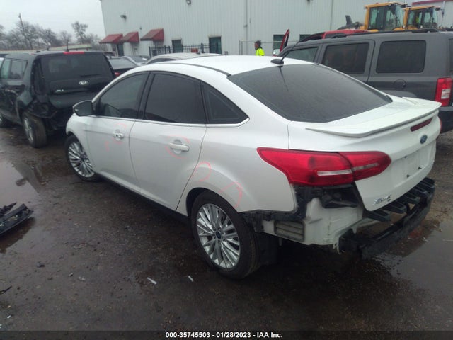 2017 Ford Focus, VIN: 1FADP3J24HL288068