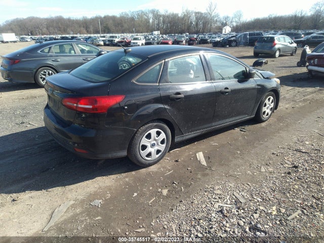 2016 FORD FOCUS S VIN: 1FADP3E20GL240432