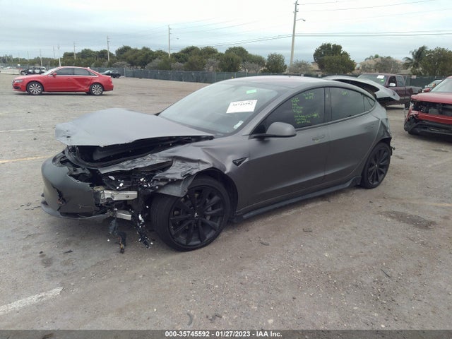 Tesla Model 3 Long Range 2018 5YJ3E1EB6JF186709 Image 2