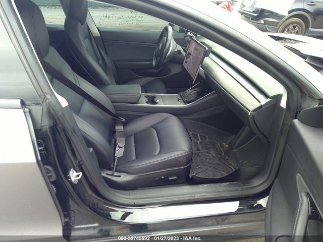 Tesla Model 3 Long Range 2018 5YJ3E1EB6JF186709 Image 6