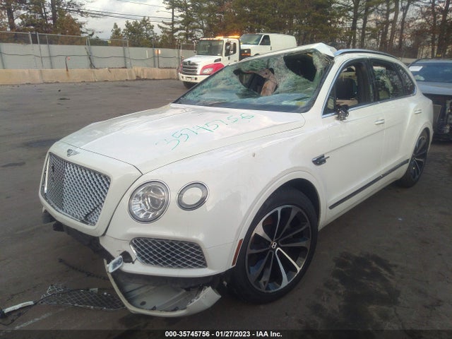 2020 Bentley Bentayga, VIN: SJAAM2ZV8LC028250