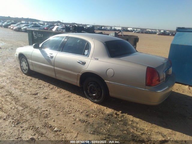 Lincoln Town Car Limited 2008 2LNHM82V58X637053 Image 4