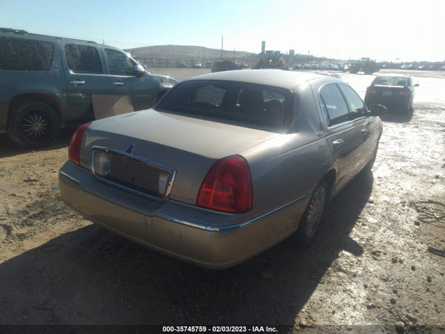 Lincoln Town Car Limited 2008 2LNHM82V58X637053 Image 5