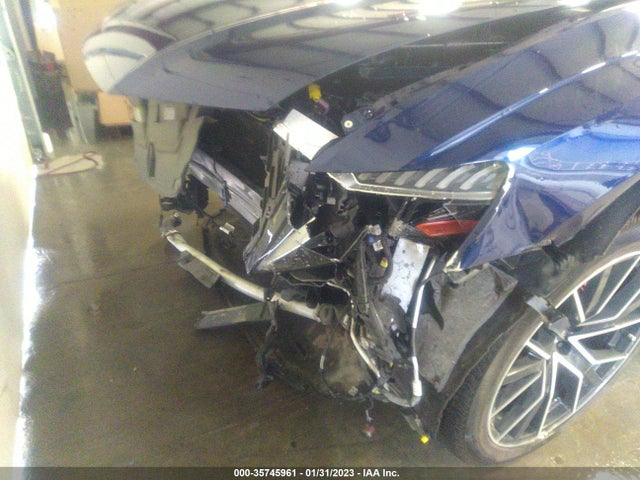 2020 Audi Q8, VIN: WA1EVAF16LD005658