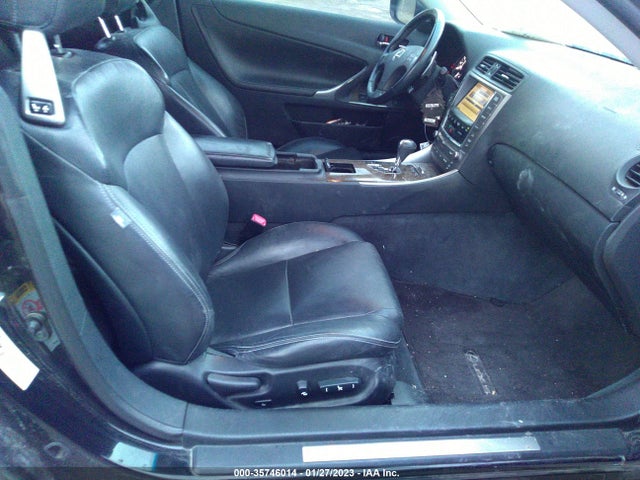 Lexus IS 250C 2010 JTHFF2C21A2510329 Image 6