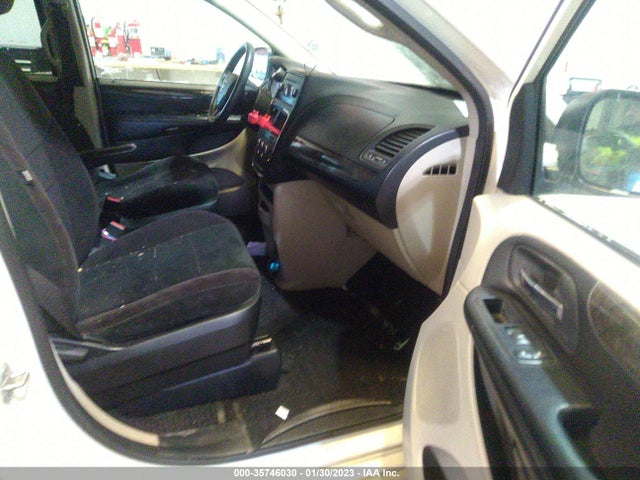 2011 DODGE GRAND CARAVAN EXPRESS VIN: 2D4RN4DG5BR737147