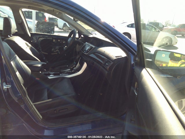 2017 Honda Accord, VIN: JHMCR6F58HC005965