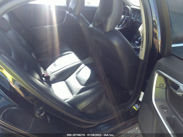 Volvo S60 2011 YV1902FH4B2010192 Image 8