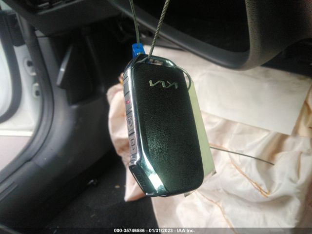 KNDCR3LE0P5039566 KIA Niro Ex Touring