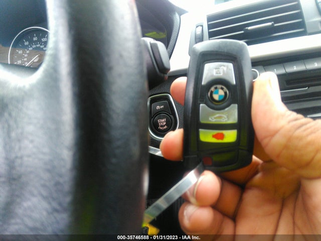 BMW 3 Series 320i Xdrive 2016 WBA8E5G50GNT94998 Image 11