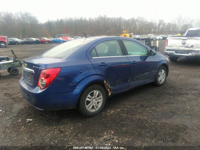 Chevrolet SONIC LT 2014 1G1JC5SH8E4109083 Image 5