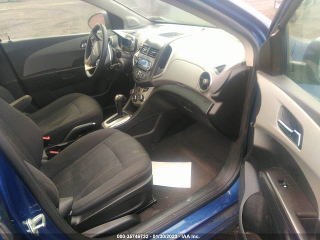 Chevrolet SONIC LT 2014 1G1JC5SH8E4109083 Image 6