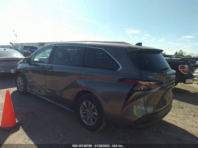 2022 Toyota Sienna, VIN: 5TDKRKEC5NS111077
