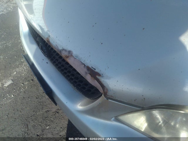 Lexus IS 300 2002 JTHBD192020047330 Image 11