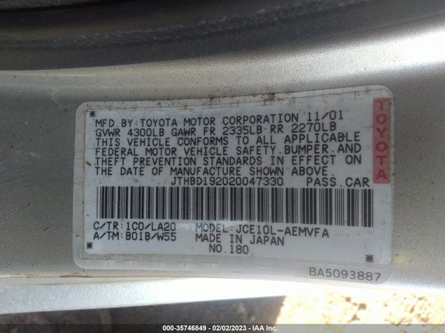 Lexus IS 300 2002 JTHBD192020047330 Image 14