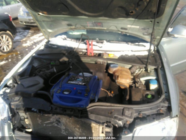 WVWYH63B14E228156 Volkswagen Passat Wagon Glx