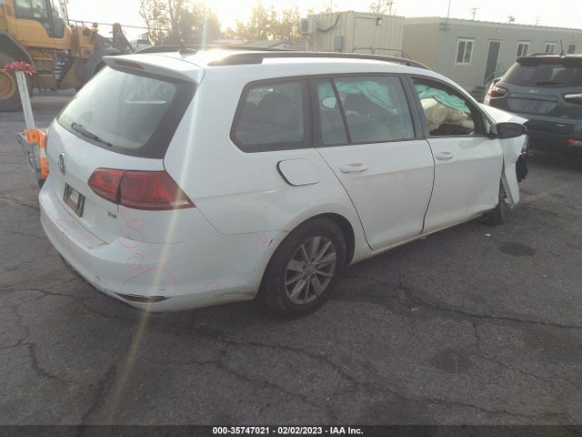 3VWC17AU0FM501316 Volkswagen Golf Sportwagen Tsi S