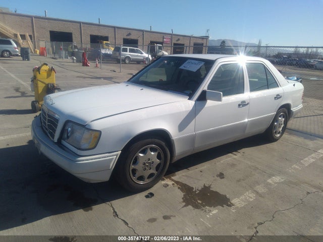 1995 MERCEDES-BENZ E 300D/300D SPECIAL VIN: WDBEB31E3SC121455