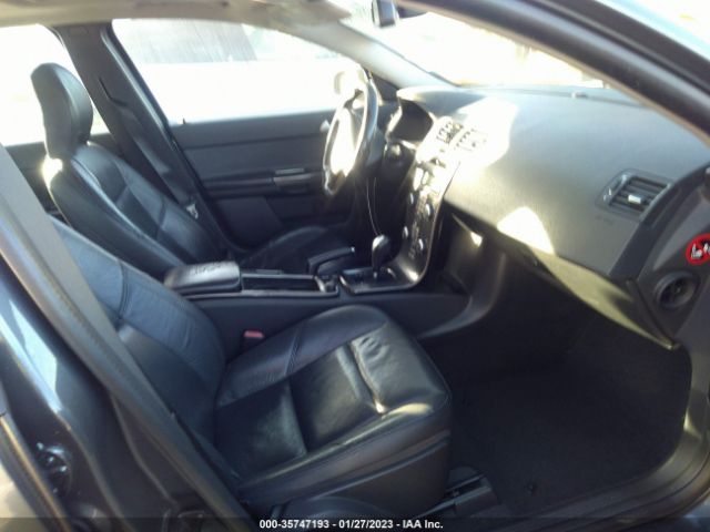 YV1MH672992461715 Volvo S40 2.5t R-design