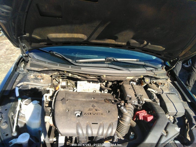 JA32U2FU4DU022891 Mitsubishi LANCER ES
