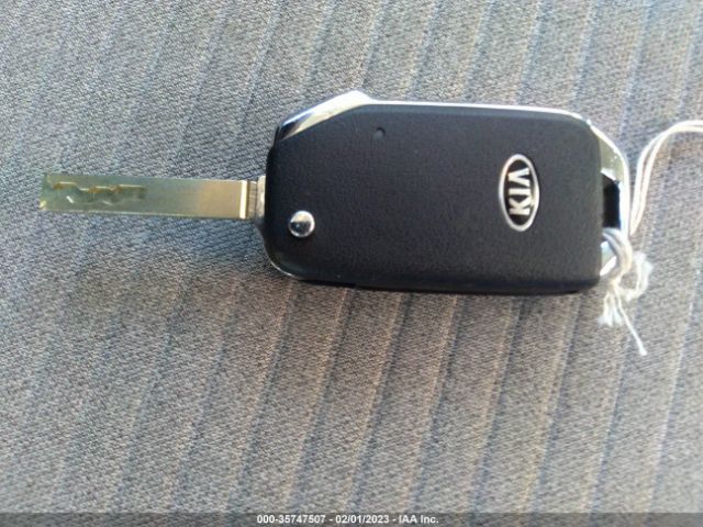 KNDJ23AU5M7789194 KIA SOUL S