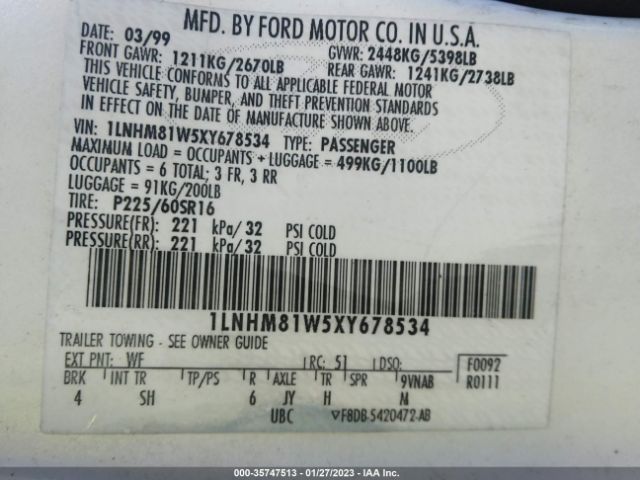 1LNHM81W5XY678534 Lincoln Town Car Executive