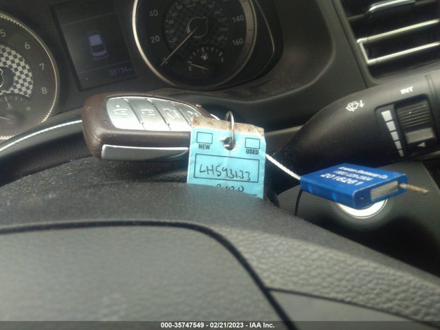 2020 HYUNDAI ELANTRA LIMITED VIN: 5NPD84LFXLH593133