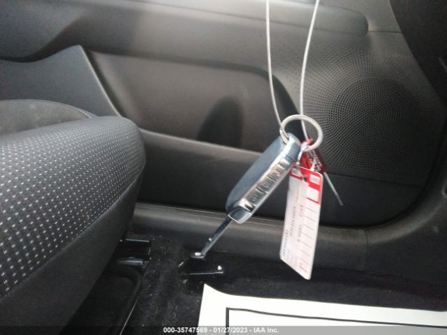 3KPF24AD7LE154438 KIA Forte Lxs