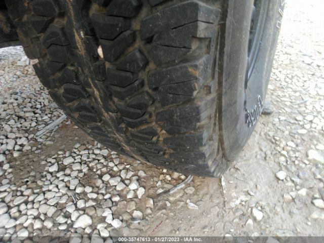 1J4FY49S2WP781449 Jeep Wrangler Sahara