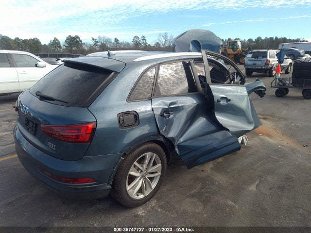 WA1ECCFS4JR021108 Audi Q3 Premium/sport Premium