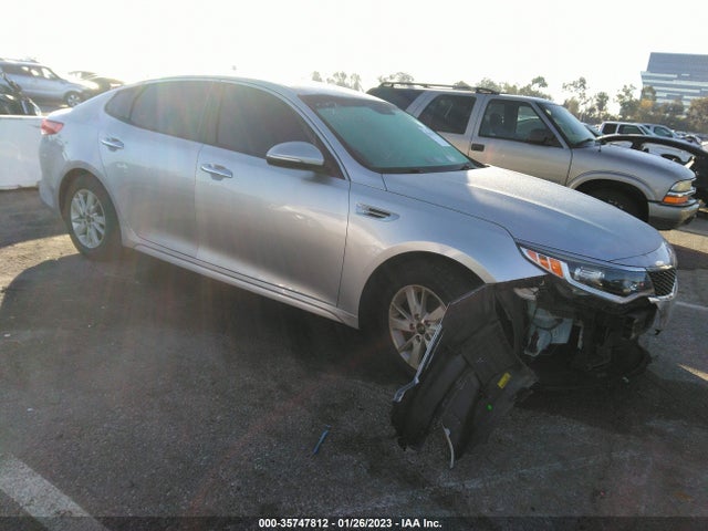 2016 Kia Optima, VIN: 5XXGT4L30GG020051