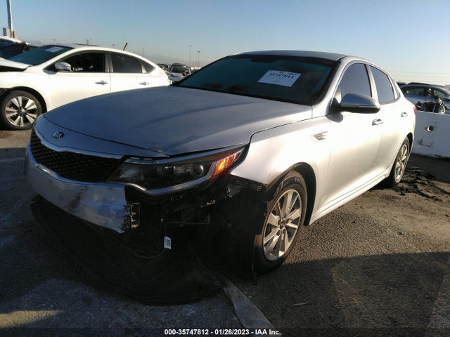 2016 Kia Optima, VIN: 5XXGT4L30GG020051