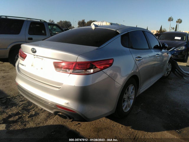 2016 Kia Optima, VIN: 5XXGT4L30GG020051