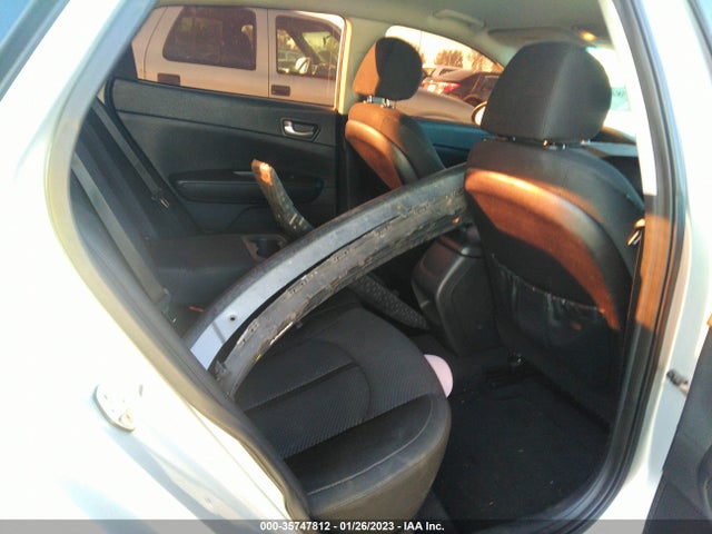 2016 Kia Optima, VIN: 5XXGT4L30GG020051