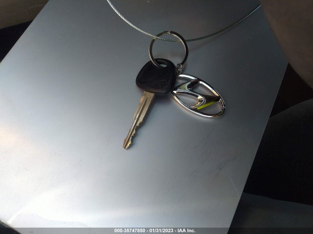 2003 HYUNDAI SANTA FE GLS/LX VIN: KM8SC13D73U384954