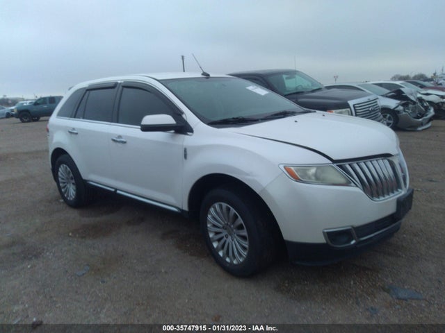 Lincoln MKX 2011 2LMDJ6JK8BBJ23094 Image 1