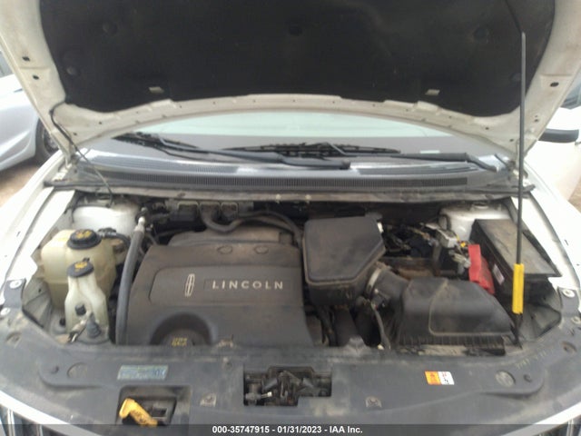 Lincoln MKX 2011 2LMDJ6JK8BBJ23094 Image 10