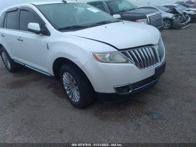 Lincoln MKX 2011 2LMDJ6JK8BBJ23094 Image 6