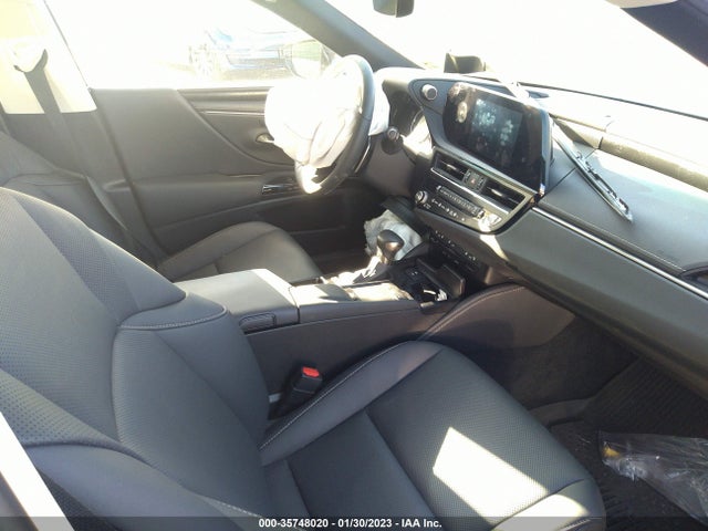 58ADZ1B18NU132205 Lexus Es Es 350