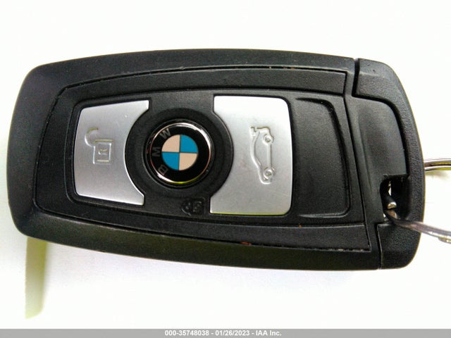 2015 BMW 3 Series, VIN: WBA3B1C50FK141052