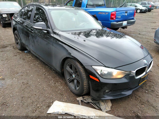 2015 BMW 3 Series, VIN: WBA3B1C50FK141052