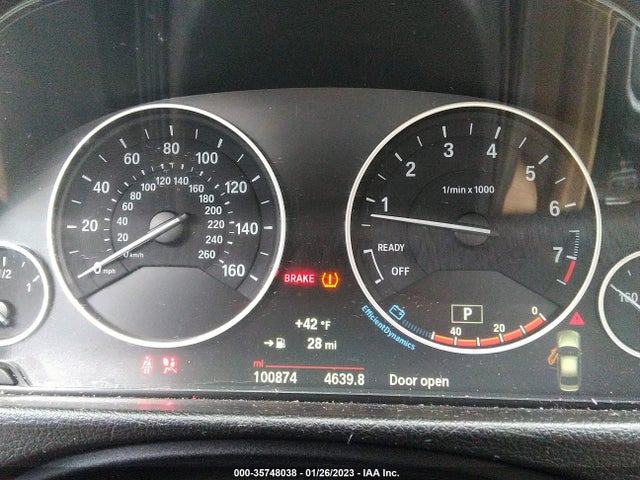 2015 BMW 3 Series, VIN: WBA3B1C50FK141052