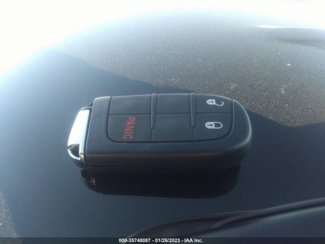3C4NJDBB6NT121084 Jeep Compass Latitude