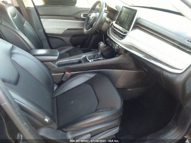 3C4NJDBB6NT121084 Jeep Compass Latitude