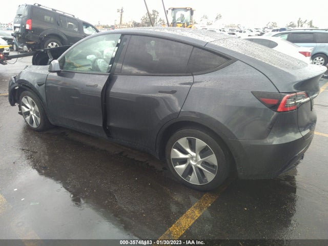 Tesla Model Y Long Range 2021 5YJYGDEE1MF124831 Image 3
